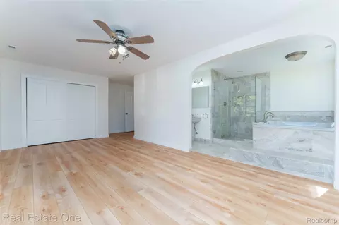 Bedroom - 15060 Van Syckle Ct, Unadilla, MI 48137 photo 1 of 3