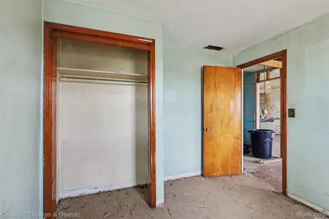 Bedroom - 7504 Meisner Rd, Casco, MI 48064 photo 3 of 4
