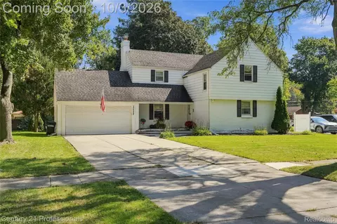 27738 Lathrup Blvd, Lathrup Village, MI 48076