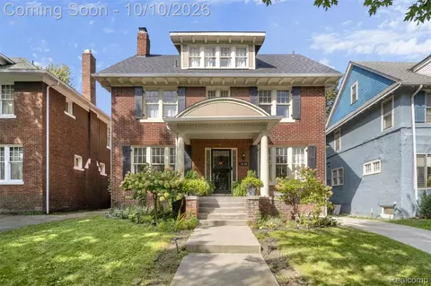 1448 Longfellow St, Detroit, MI 48206