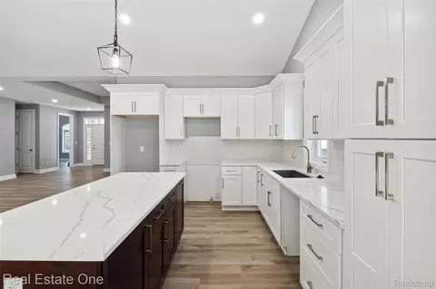 12280 Worthington, Grand Blanc, MI 48439