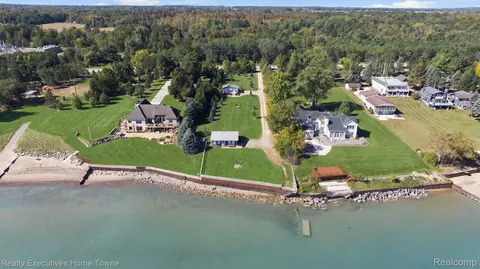 8849 Lakeshore Rd, Worth, MI 48450