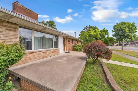 Exterior - 7771 Esper Blvd, Dearborn, MI 48126 photo 2 of 9