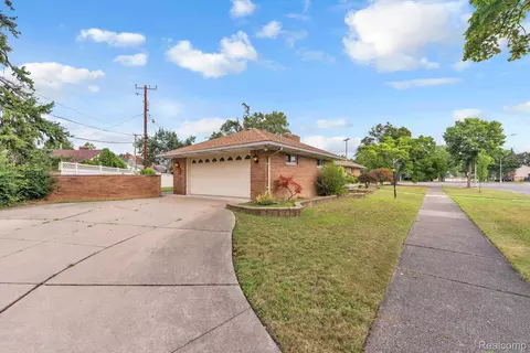 Other - 7771 Esper Blvd, Dearborn, MI 48126 photo 2 of 13