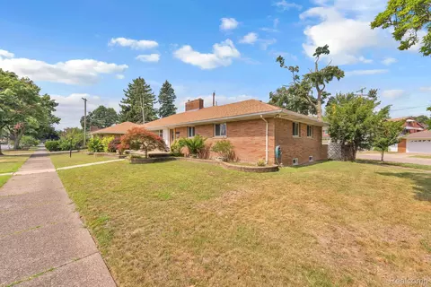 Exterior - 7771 Esper Blvd, Dearborn, MI 48126 photo 1 of 9
