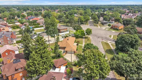 View/Area - 7771 Esper Blvd, Dearborn, MI 48126 photo 4 of 11