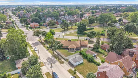 View/Area - 7771 Esper Blvd, Dearborn, MI 48126 photo 5 of 11