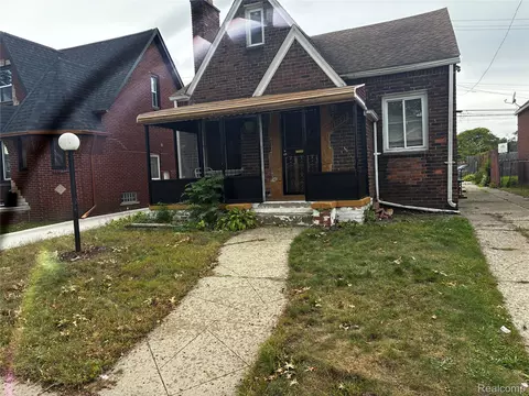 16897 Manor St, Detroit, MI 48221