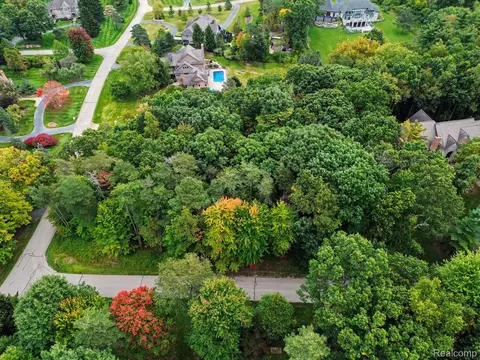 0 Fieldstone Rdg, Independence, MI 48348 photo 15