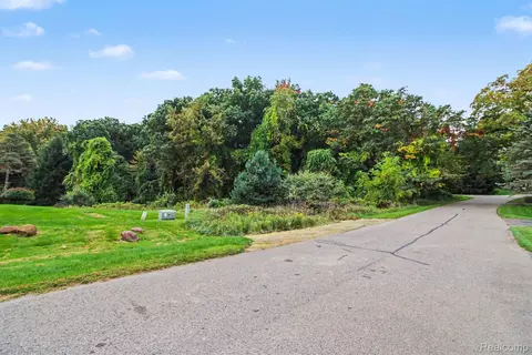 0 Fieldstone Rdg, Independence, MI 48348 photo 6
