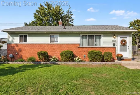 11939 Waiteley Dr, Sterling Heights, MI 48313