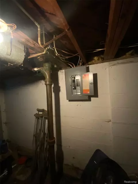 Other - 4643 Winifred St, Wayne, MI 48184 photo 5 of 6