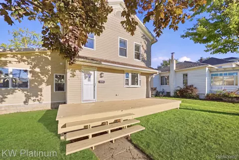 Exterior - 1309 Saint Clair Blvd, Algonac, MI 48001 photo 2 of 5