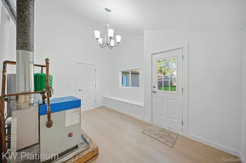 Entry Way - 1309 Saint Clair Blvd, Algonac, MI 48001 photo 3 of 4