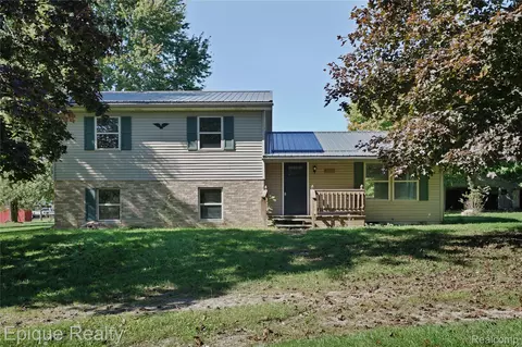 4185 Jones Rd, North Branch, MI 48461