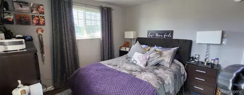 Bedroom - 1069 Elodie Dr, Flint, MI 48532 photo 1 of 11