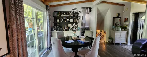 Dining - 1069 Elodie Dr, Flint, MI 48532 photo 1 of 2