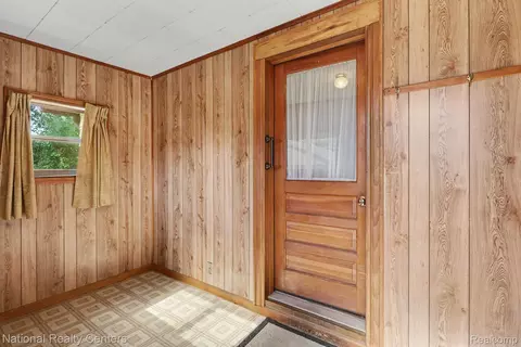 Exterior - 419 John M Ave, Clawson, MI 48017 photo 2 of 6