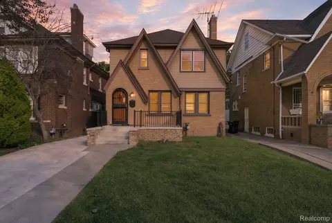 3230 Leslie St, Detroit, MI 48238