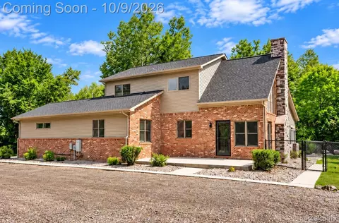 13392 Belsay Rd, Thetford, MI 48746
