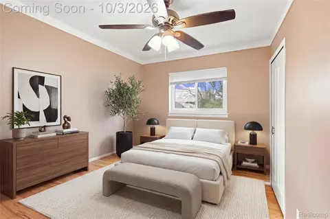 Bedroom - 27262 Thomas Ave, Warren, MI 48092 photo 1 of 8