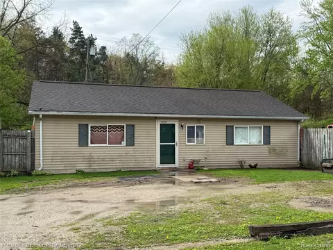 12723 Ostrander Rd, London, MI 48159 photo 2