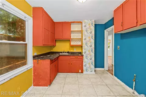 Other - 723 Waldman Ave, Flint, MI 48507 photo 4 of 9