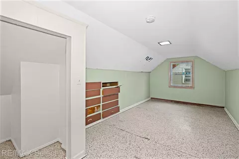 Bedroom - 723 Waldman Ave, Flint, MI 48507 photo 4 of 4