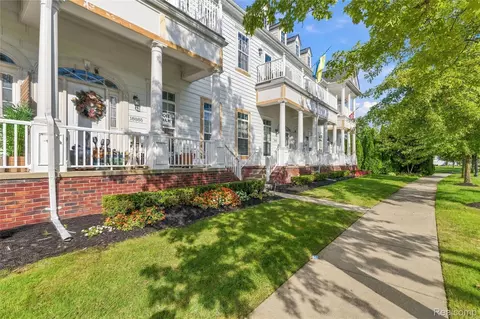 18885 Johannes St, Macomb, MI 48042