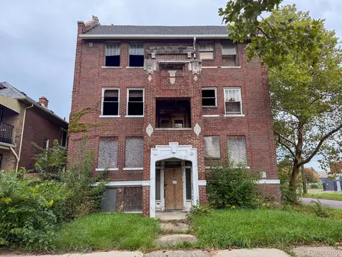 2900 Clairmount St, Detroit, MI 48206