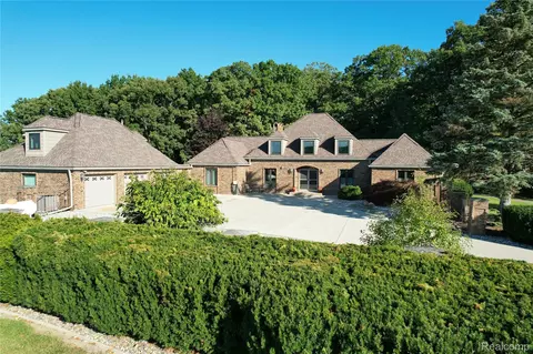 Exterior - 9515 E Bristol Rd, Davison, MI 48423 photo 21 of 22