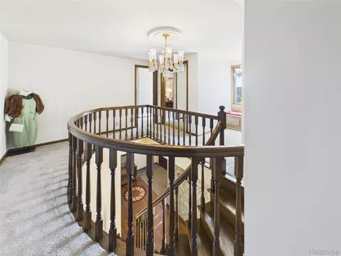 Entry Way - 9515 E Bristol Rd, Davison, MI 48423 photo 9 of 10