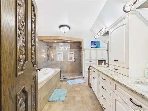 Bath - 9515 E Bristol Rd, Davison, MI 48423 photo 5 of 8
