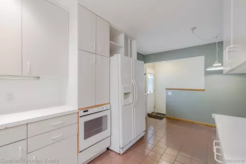 Kitchen - 3356 Harding St, Dearborn, MI 48124 photo 6 of 6