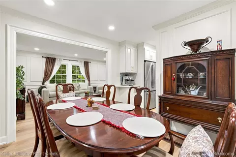 Dining - 3308 Spring Meadow Dr, Rochester, MI 48306 photo 2 of 2
