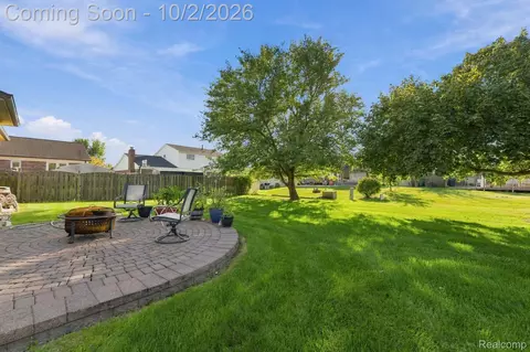 Other - 19046 Abbey Ct, Brownstown, MI 48193 photo 6 of 14