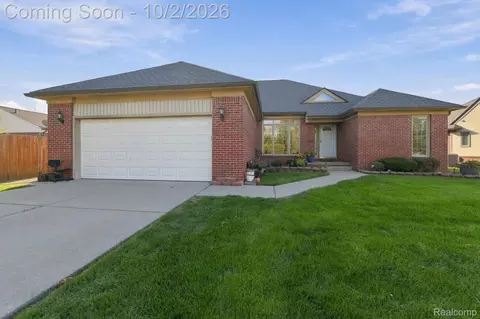 Other - 19046 Abbey Ct, Brownstown, MI 48193 photo 4 of 14