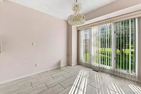Other - 19046 Abbey Ct, Brownstown, MI 48193 photo 9 of 14