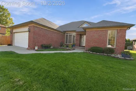 Other - 19046 Abbey Ct, Brownstown, MI 48193 photo 2 of 14