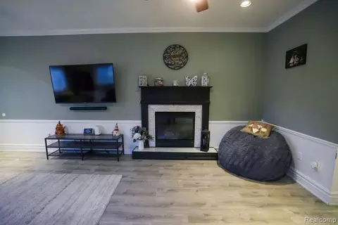 Other - 25991 E Huron River Dr, Flat Rock, MI 48134 photo 4 of 18