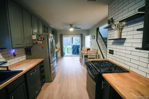 Other - 25991 E Huron River Dr, Flat Rock, MI 48134 photo 7 of 18