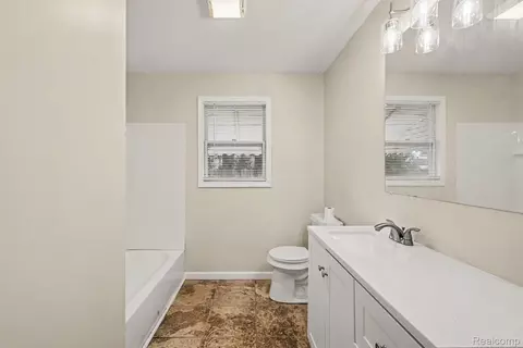 Bath - 4409 Cuthbertson St, Flint, MI 48507 photo 1 of 1