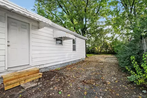 Other - 4409 Cuthbertson St, Flint, MI 48507 photo 3 of 4