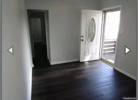 18655 Wood St, Melvindale, MI 48122 photo 3
