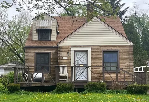 8610 Trinity St, Detroit, MI 48228