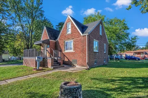 6286 Glenis St, Taylor, MI 48180