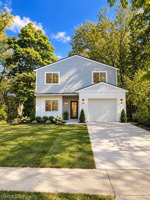 488 Bloomfield Ave, Pontiac, MI 48341