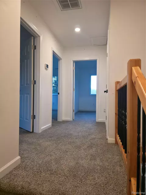 Entry Way - 11 Clark St, Yale, MI 48097 photo 3 of 4