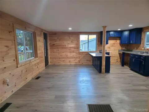 Living - 11 Clark St, Yale, MI 48097 photo 1 of 2