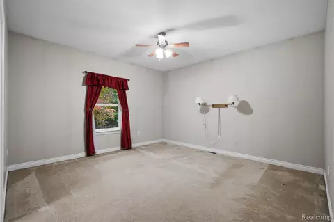 Bedroom - 23875 Thorn Dr, Flat Rock, MI 48134 photo 2 of 7